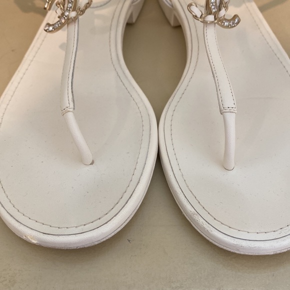 Chanel thong sandals size (38) womens US8 - Picture 5 of 11